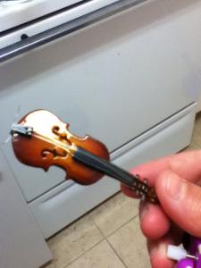 tiny violin