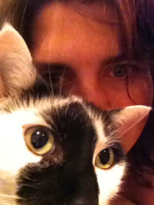 404913_2269637638972_784204820_n